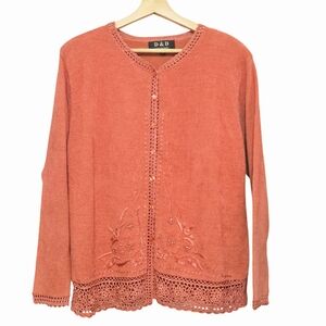 D&D Collection Dusty Rose Embroidered Lace Trim Cardigan Sweater Size Medium